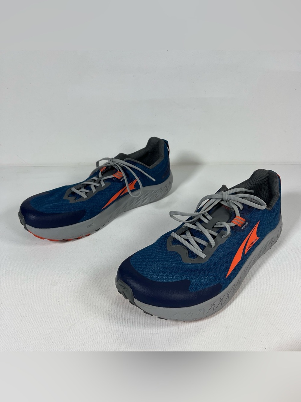 Altra Trail Outroad 3 Men’s 11 Hiking Outdoor Running Shoes Blue Gray EUC - Picture 2 of 12